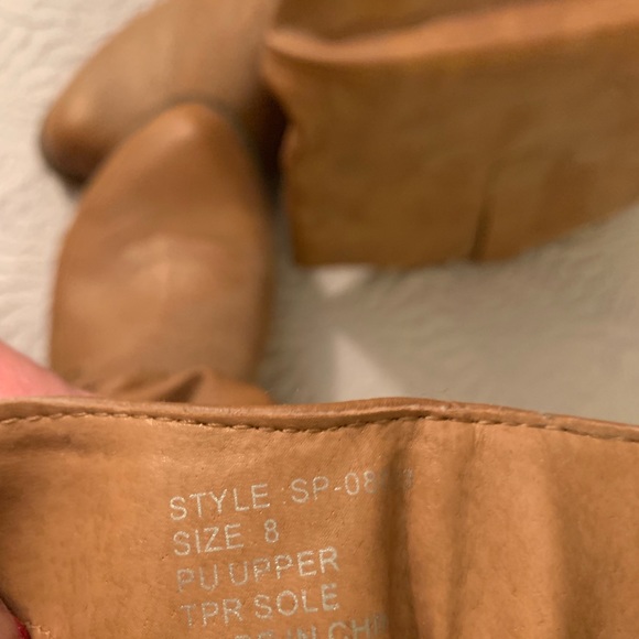 Boots - Picture 2 of 3